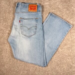 Levi's Men's Light Blue Straight Jeans